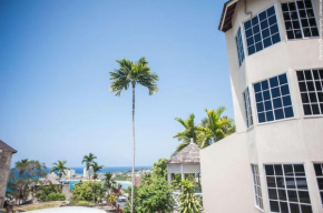Ocean View 2 bedroom at Columbus Heights